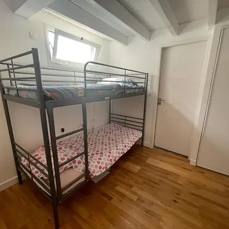 Daire Triplex Calme Avec Terrasse, Climatisation, Proche Et Commerces A - Fr-1-474-249