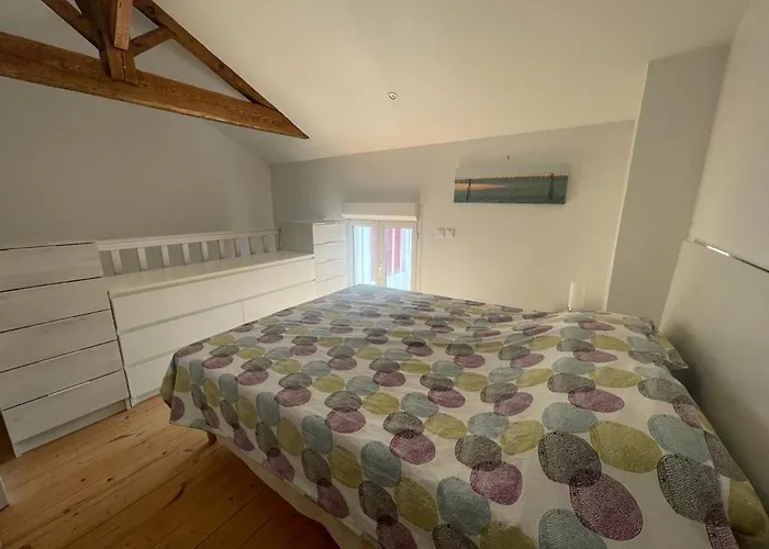 Triplex Calme Avec Terrasse, Climatisation, Proche Et Commerces à - Fr-1-474-249